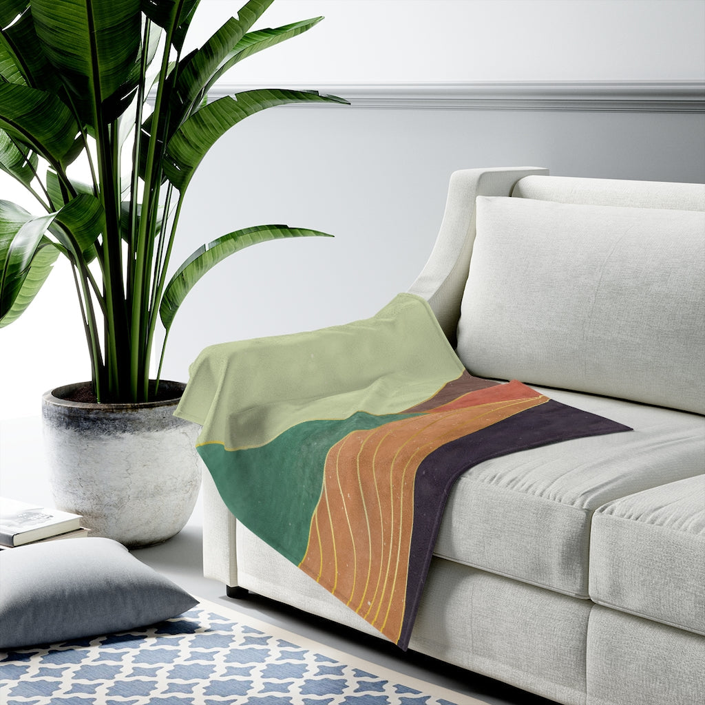 Velvety Plush Blanket for a Serene Mountain Experience