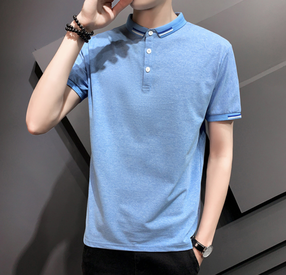 Short-Sleeved Polo Shirt for Men with Distinctive Collar Embellishments