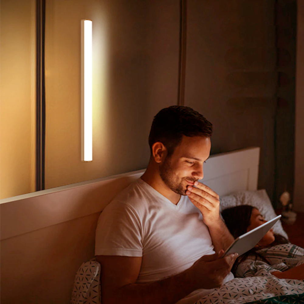 Wireless Motion-Activated LED Nightlight