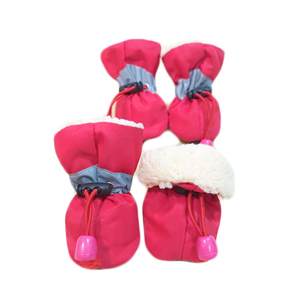 4-Piece Set of Shoes to Keep Your Dogs Warm During Winter