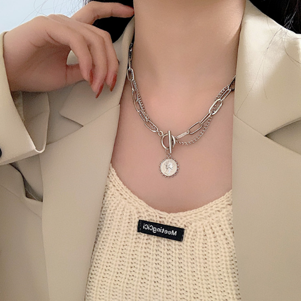 Women's Coin Pendant Chain Style Necklace