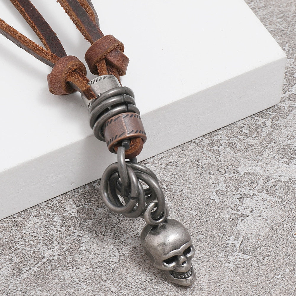 Triangle Charm Adjustable Necklace in Faux Leather