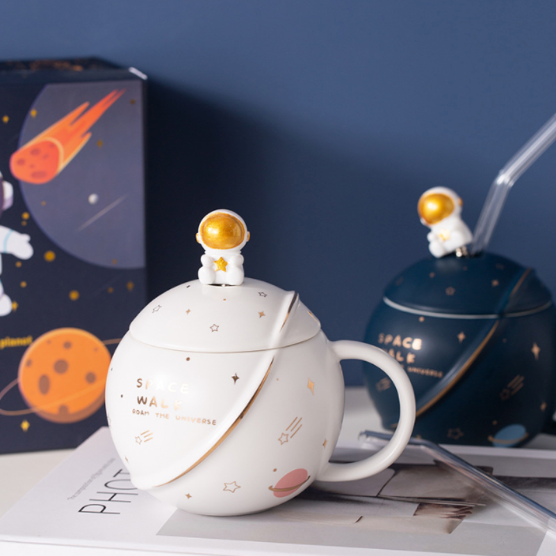 500ML Lid Coffee Mug with Space Cartoon Design