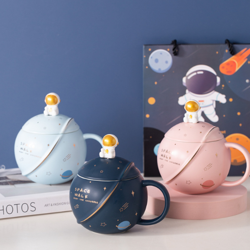 500ML Lid Coffee Mug with Space Cartoon Design