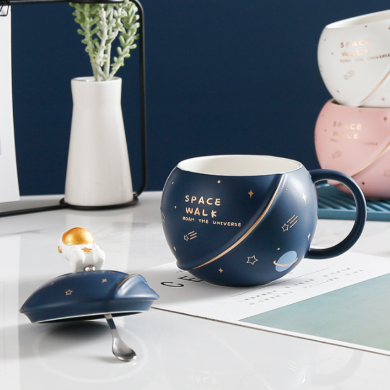 500ML Lid Coffee Mug with Space Cartoon Design
