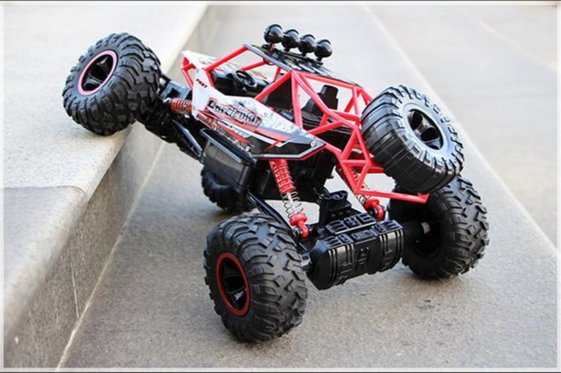 4WD Monster Truck with Dragon 2.4Ghz Remote Control