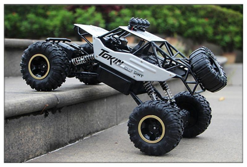 4WD Monster Truck with Dragon 2.4Ghz Remote Control