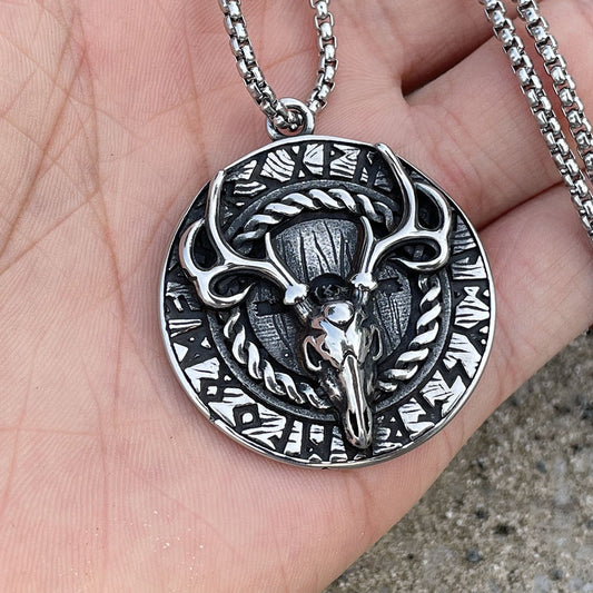 Antler Pendant Necklace with a Bold and Unique Design