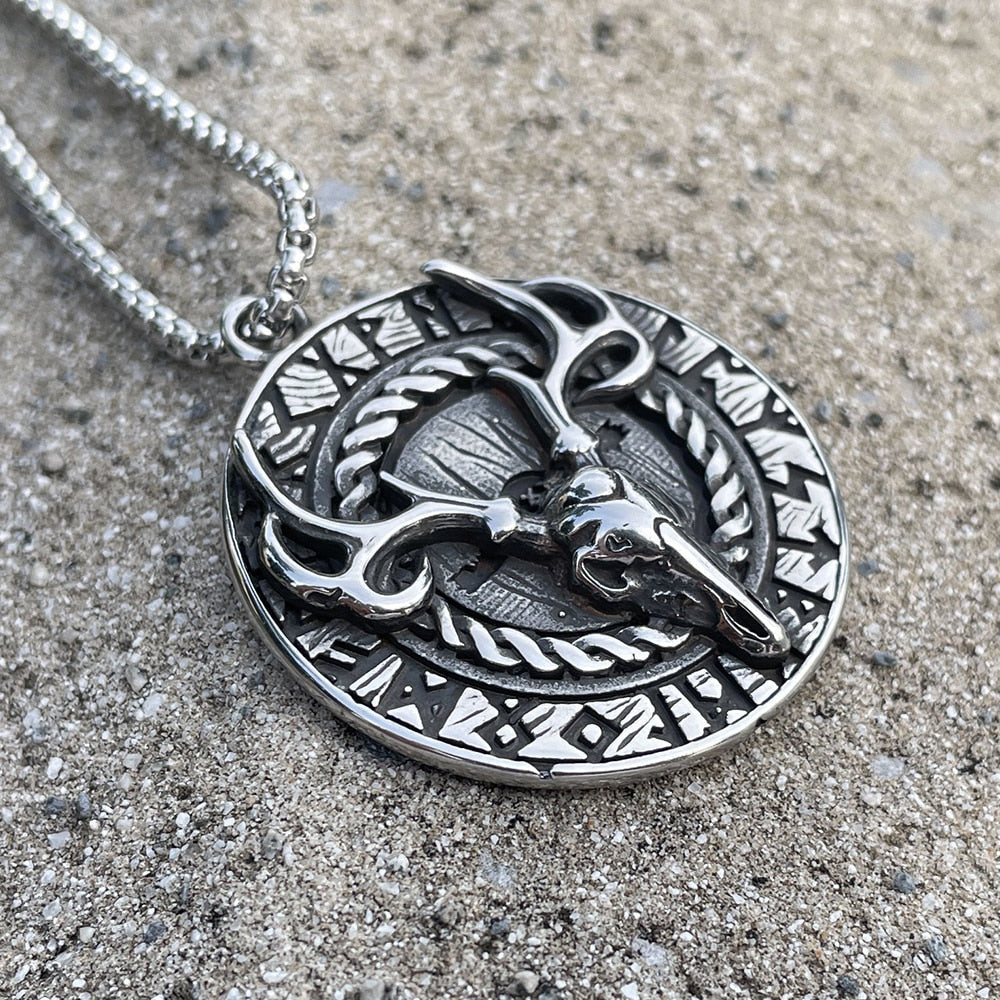 Antler Pendant Necklace with a Bold and Unique Design