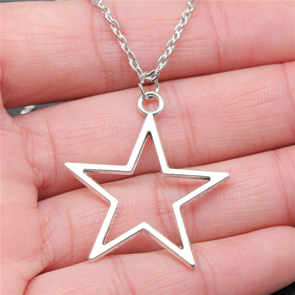 Star-Shaped Open Pendant Necklace