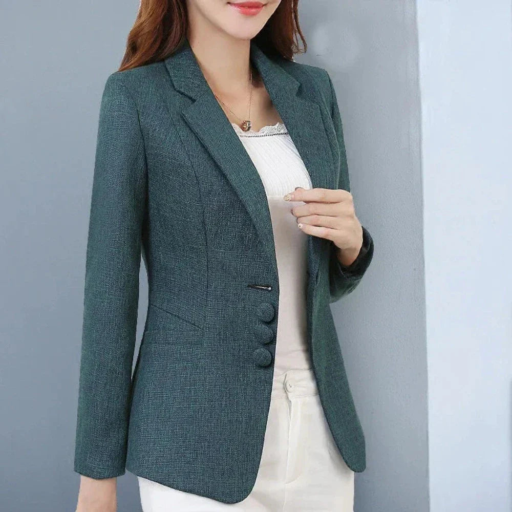 Three-Button Women's Blazer for a Sophisticated Business Casual Look
