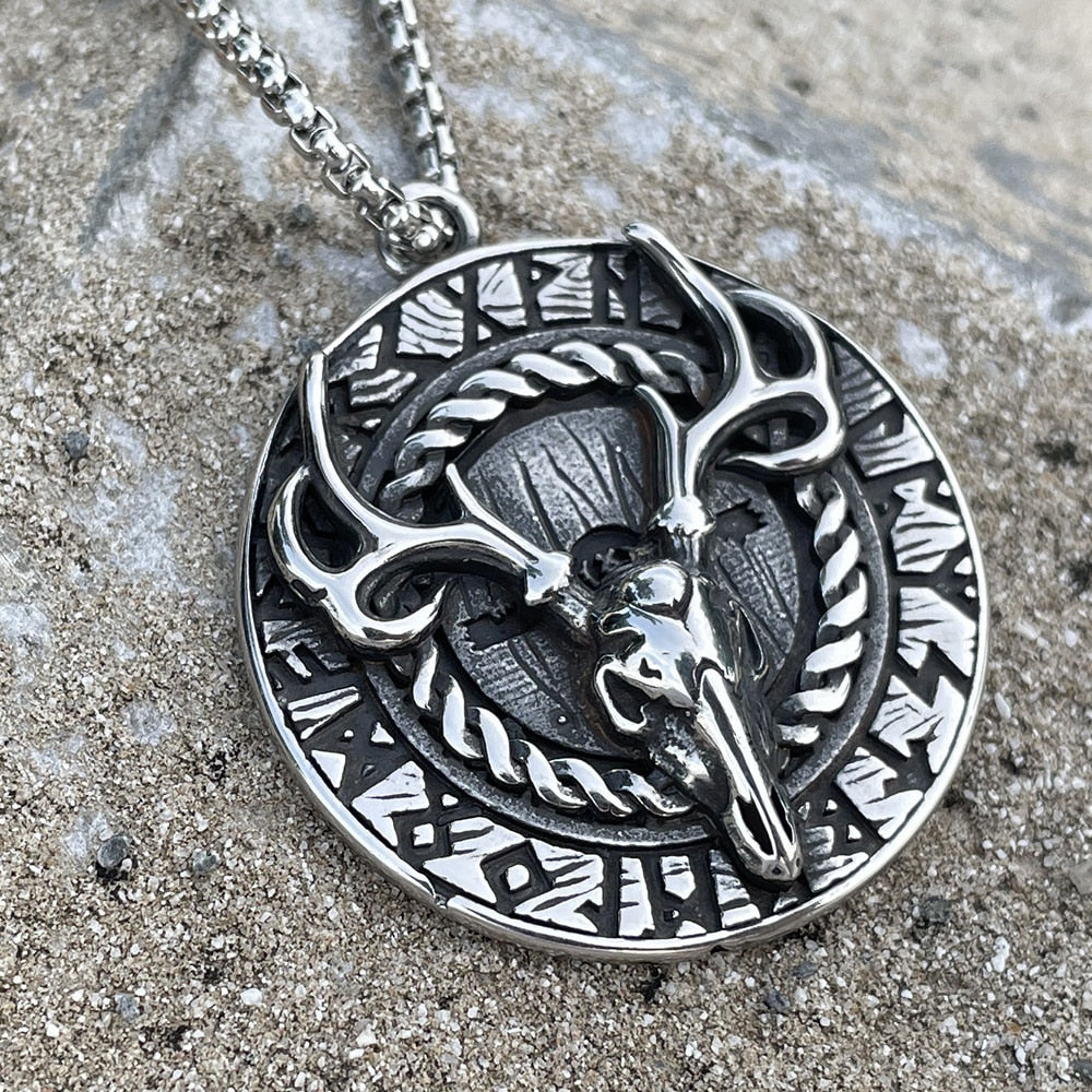 Antler Pendant Necklace with a Bold and Unique Design