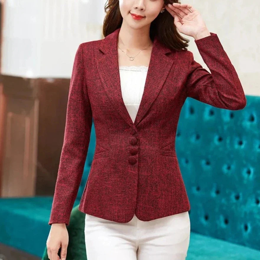Three-Button Women's Blazer for a Sophisticated Business Casual Look