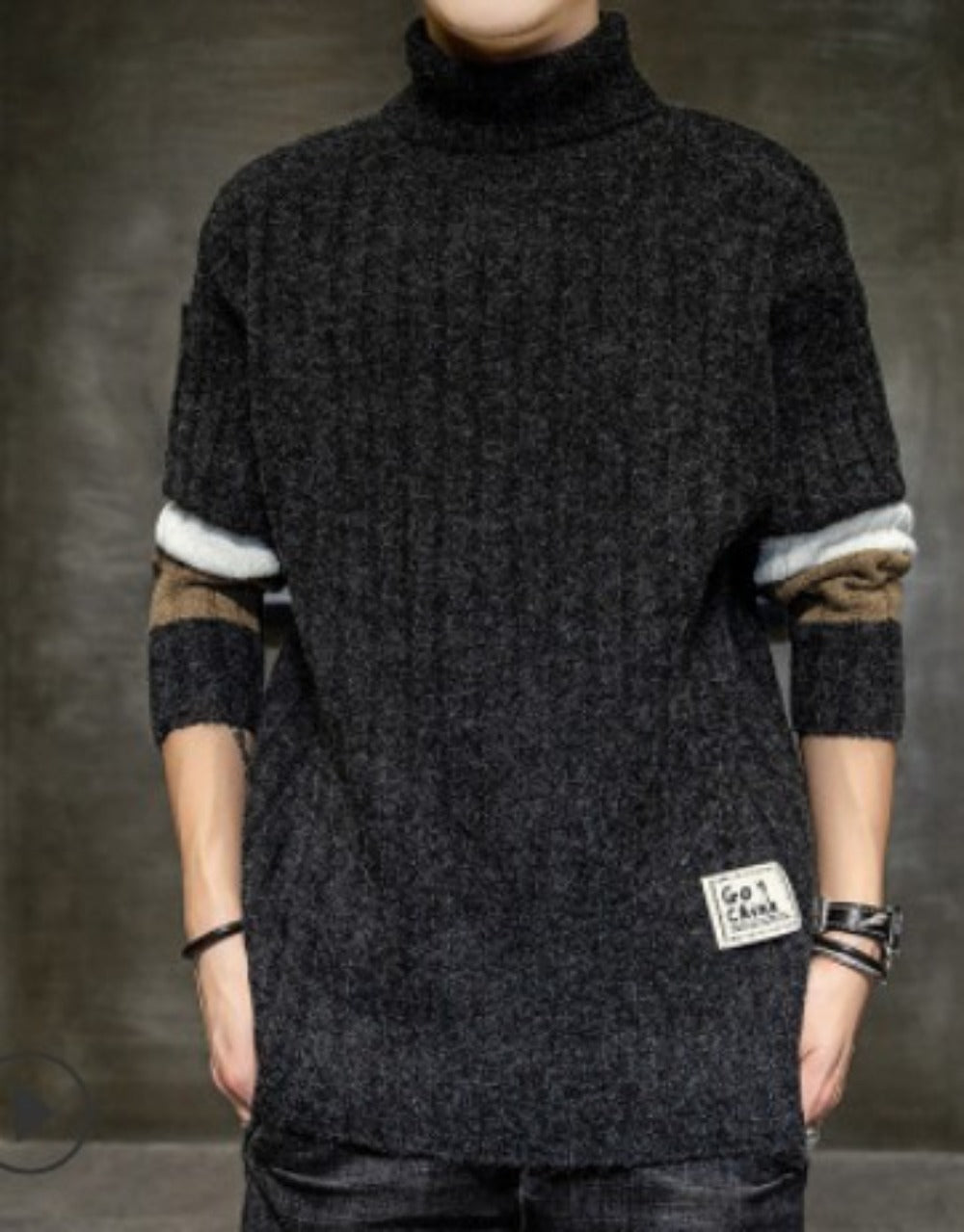 Stripe Sleeve Men's Turtleneck Sweater for Casual Wear