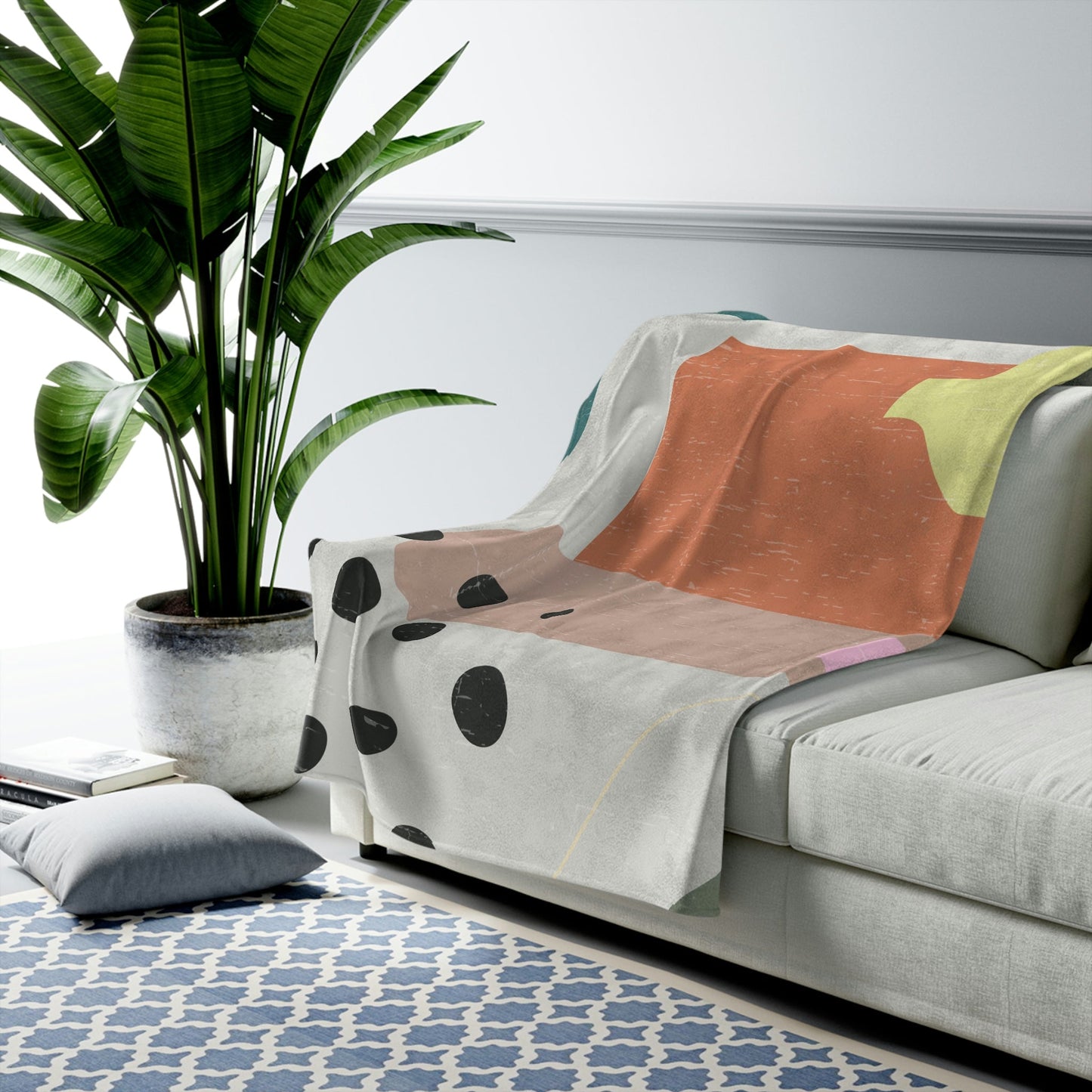Abstract Vase Soft Throw Blanket
