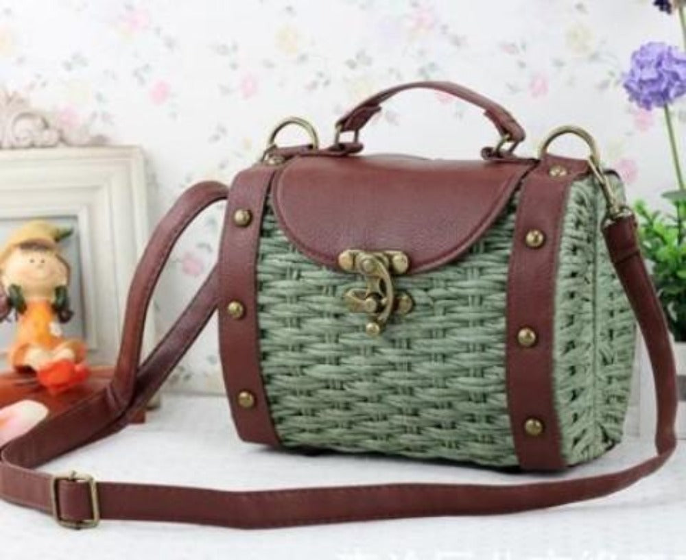 Vintage Style Handwoven Straw Bag for Women