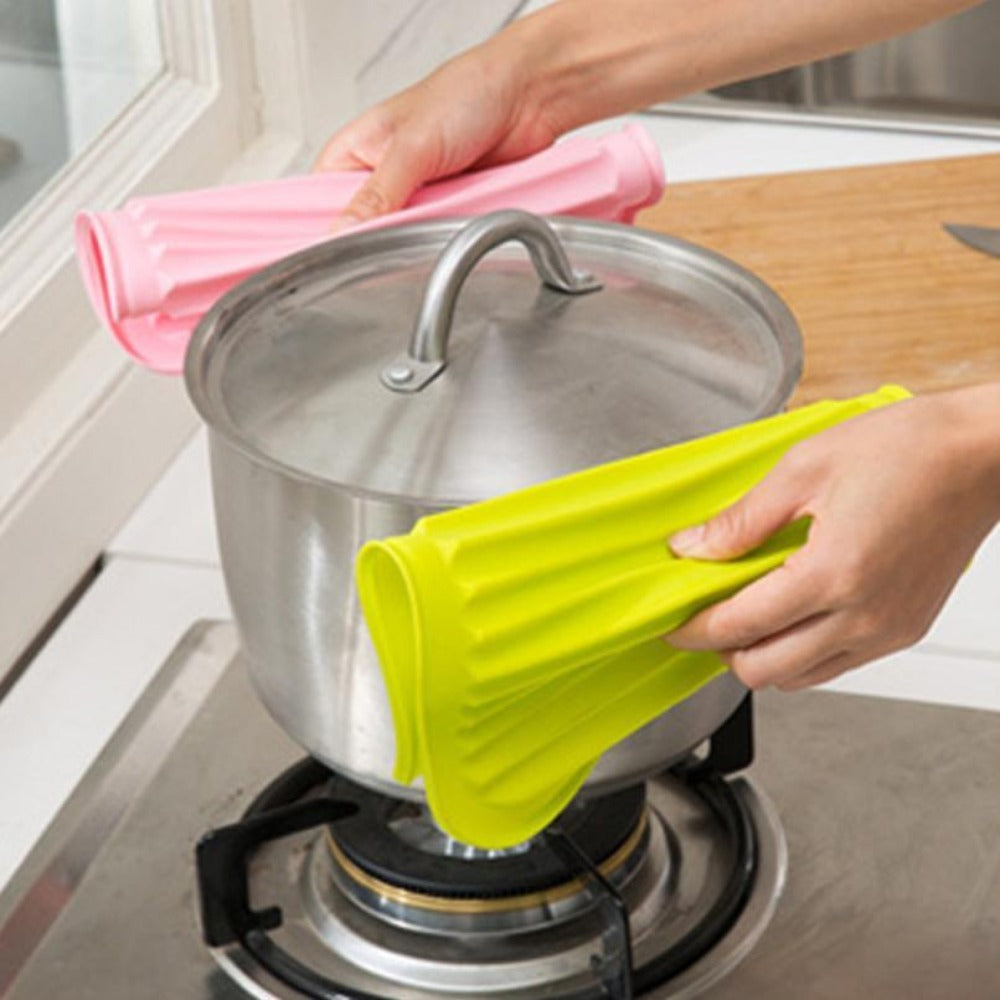 Vibrant Heat Resistant Kitchen and Table Mats Set of 4