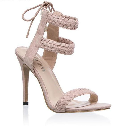 Strappy Heeled Sandals for the Summer Season
