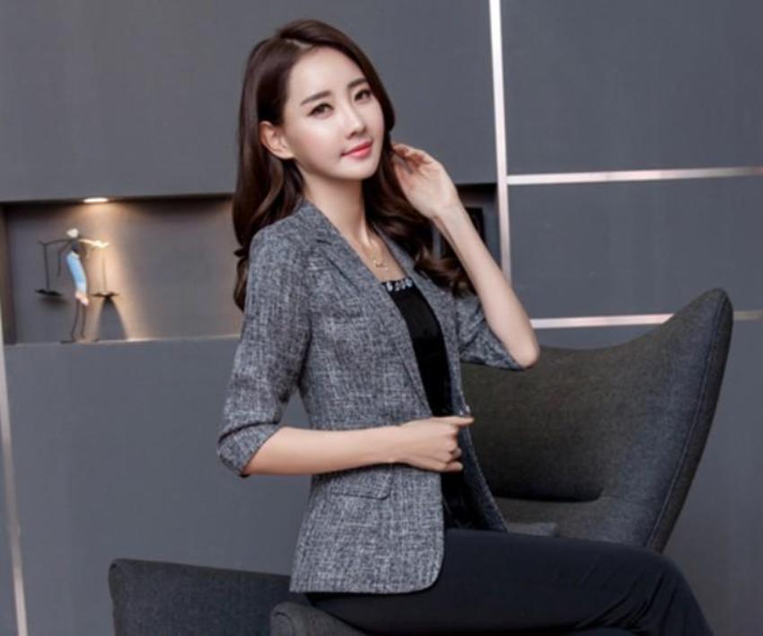 Single-Button Blazer with Three-Quarter Sleeves for Women