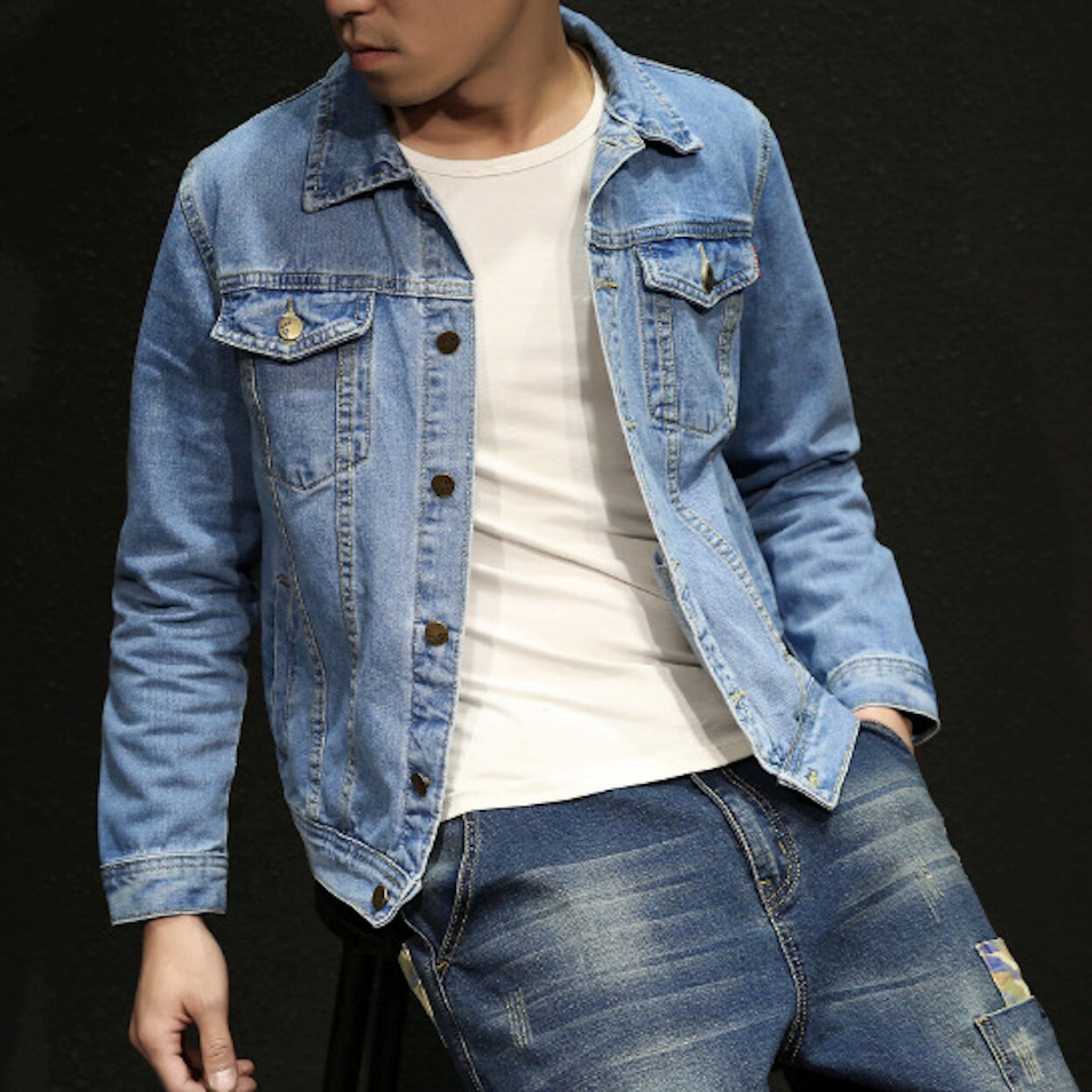 Trucker Style Men's Denim Jacket
