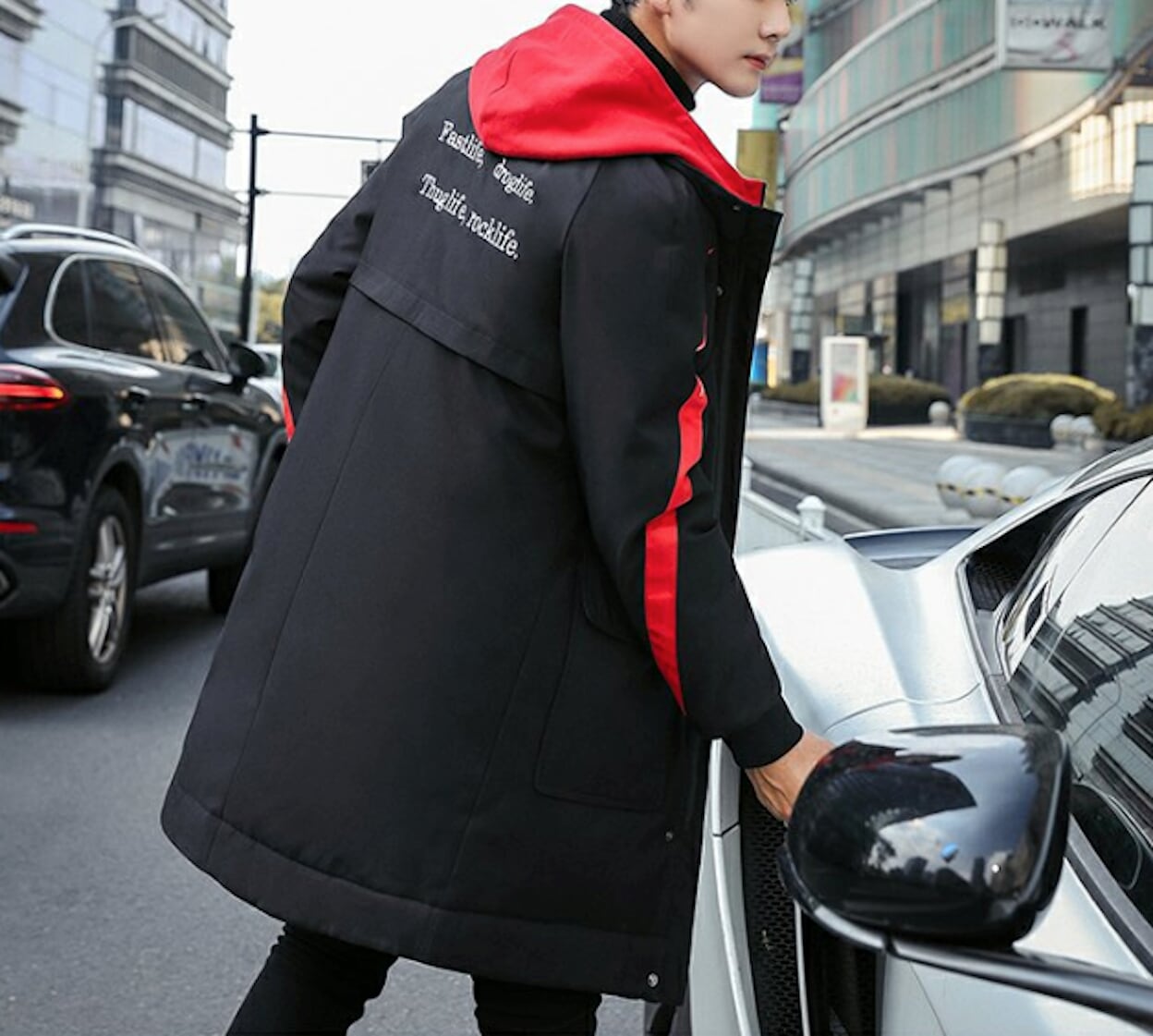 Two Tone Hooded Coat for Men: Enhancing Style and Warmth