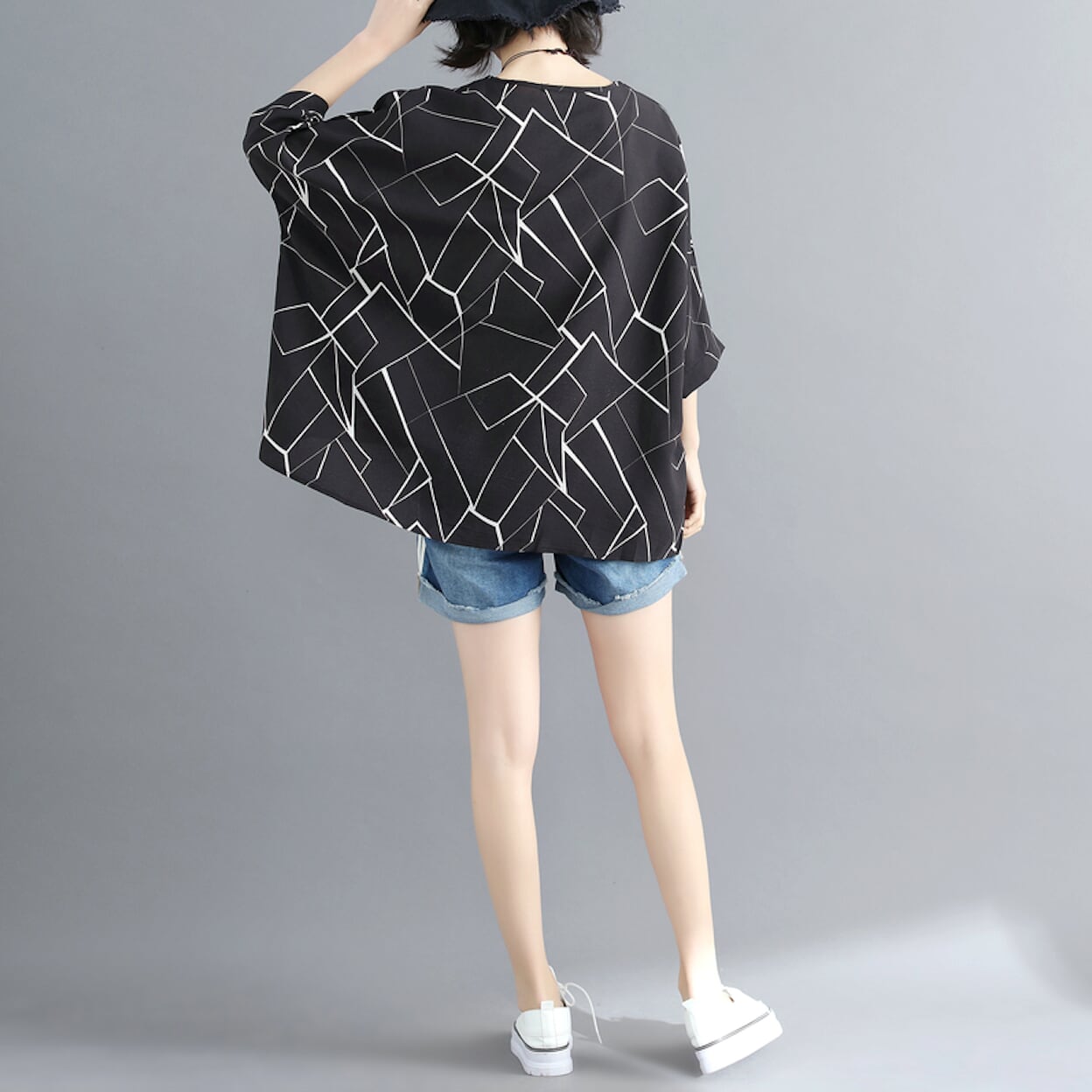 Geo Print Batwing Top for Women
