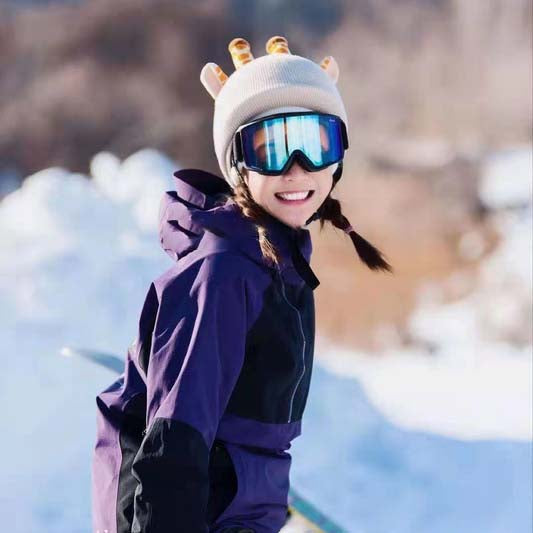 Helmet Rizz: Giraffe Ski Cover