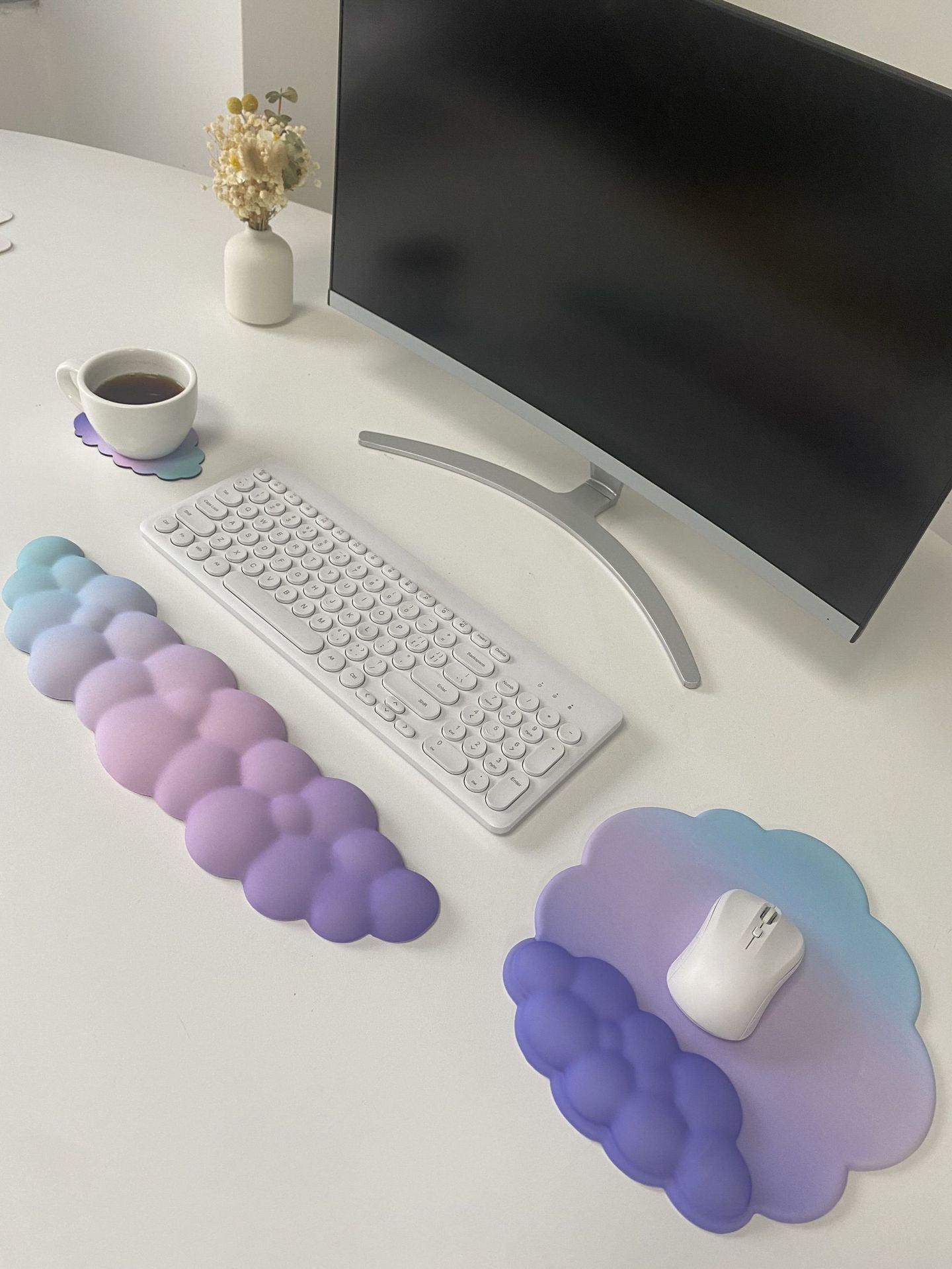 Cushy Clouds Wrist Rest with Coaster