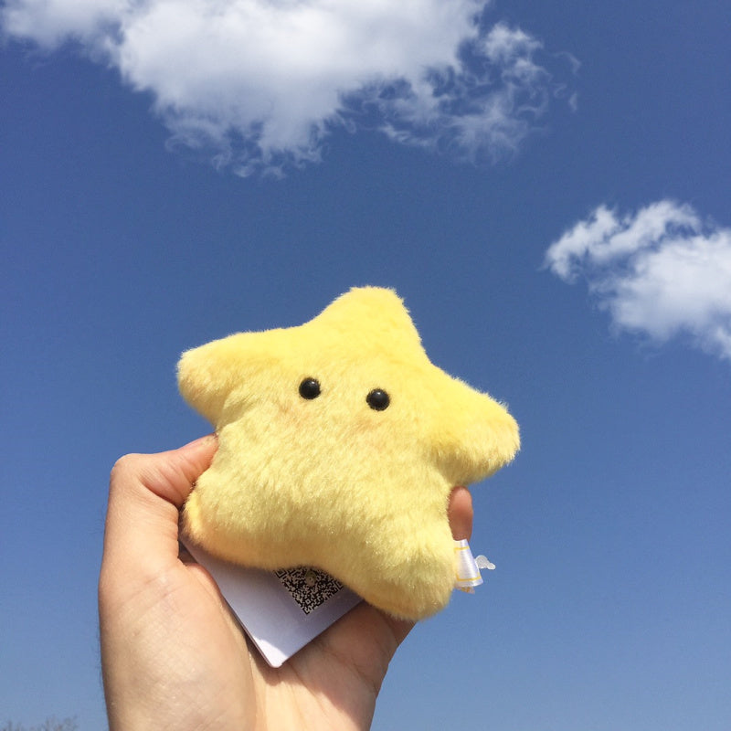 Plush Star Keychain - Cute and Versatile