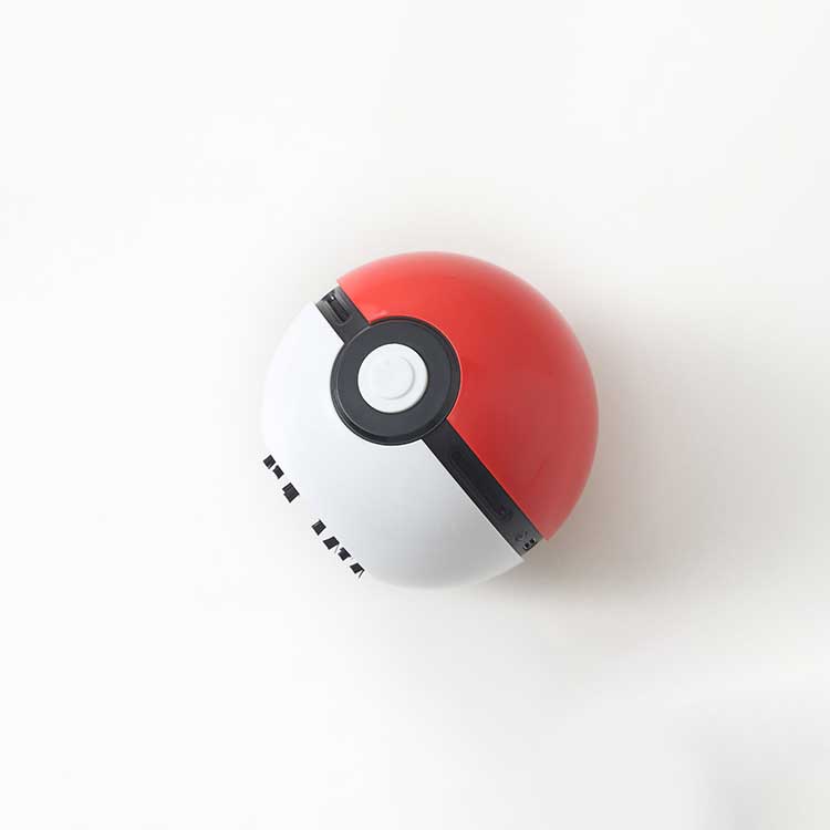 Rechargeable Desktop Vacuum Cleaner - Pokemon-themed