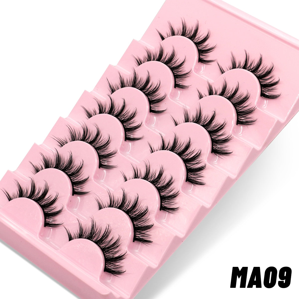 Fluttery Falsies Fit for a Queen