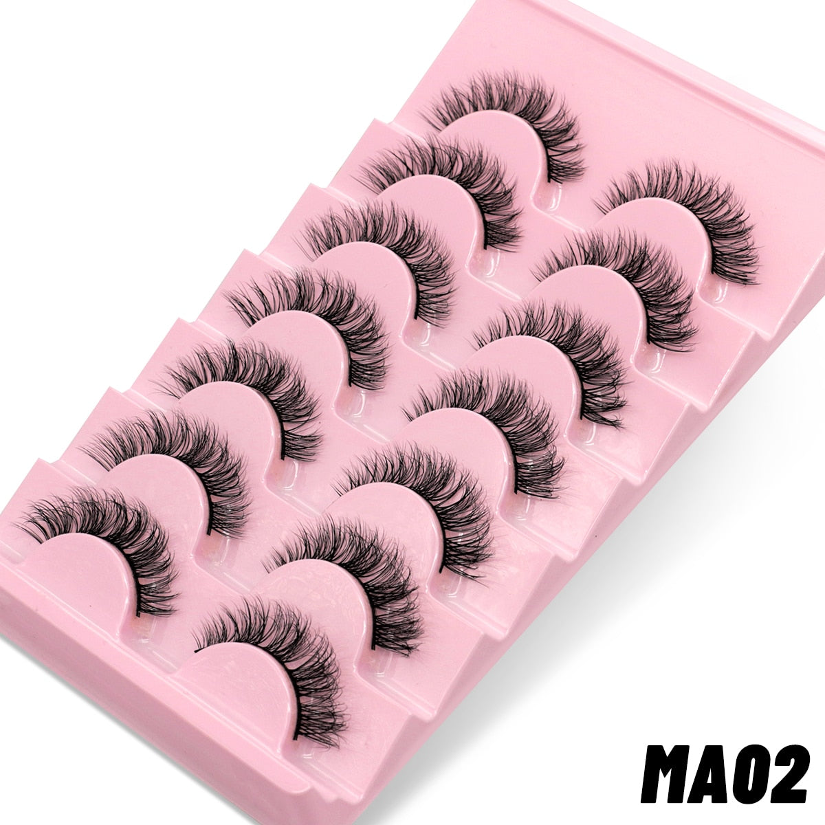 Fluttery Falsies Fit for a Queen