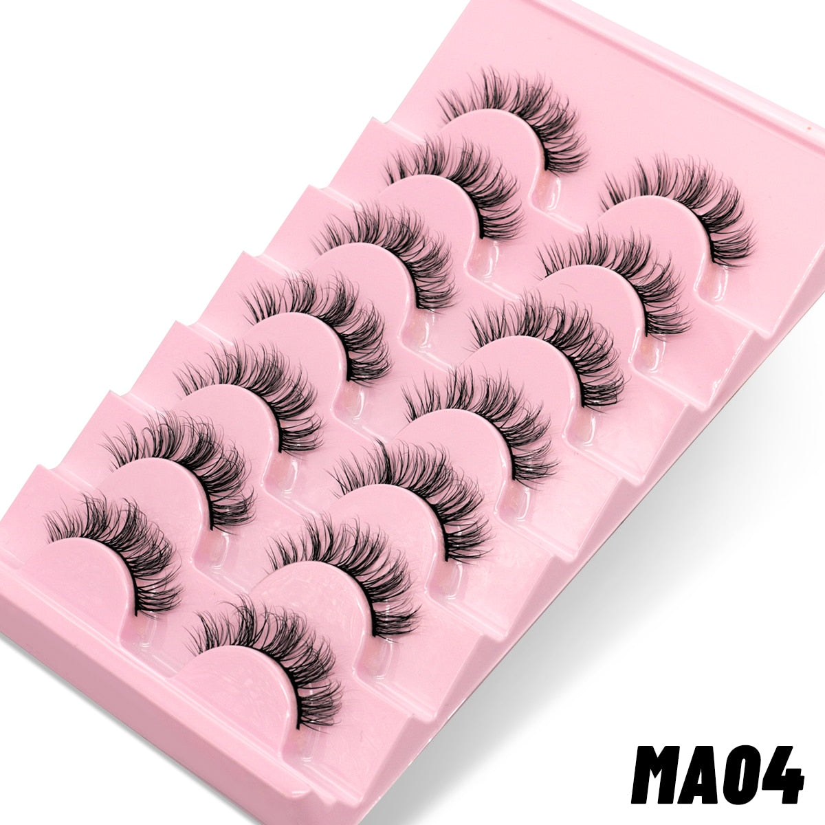 Fluttery Falsies Fit for a Queen