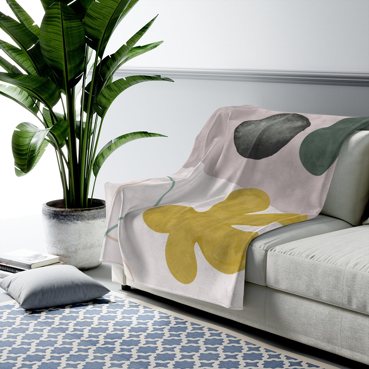 Plush Throw with Geometric Patterns