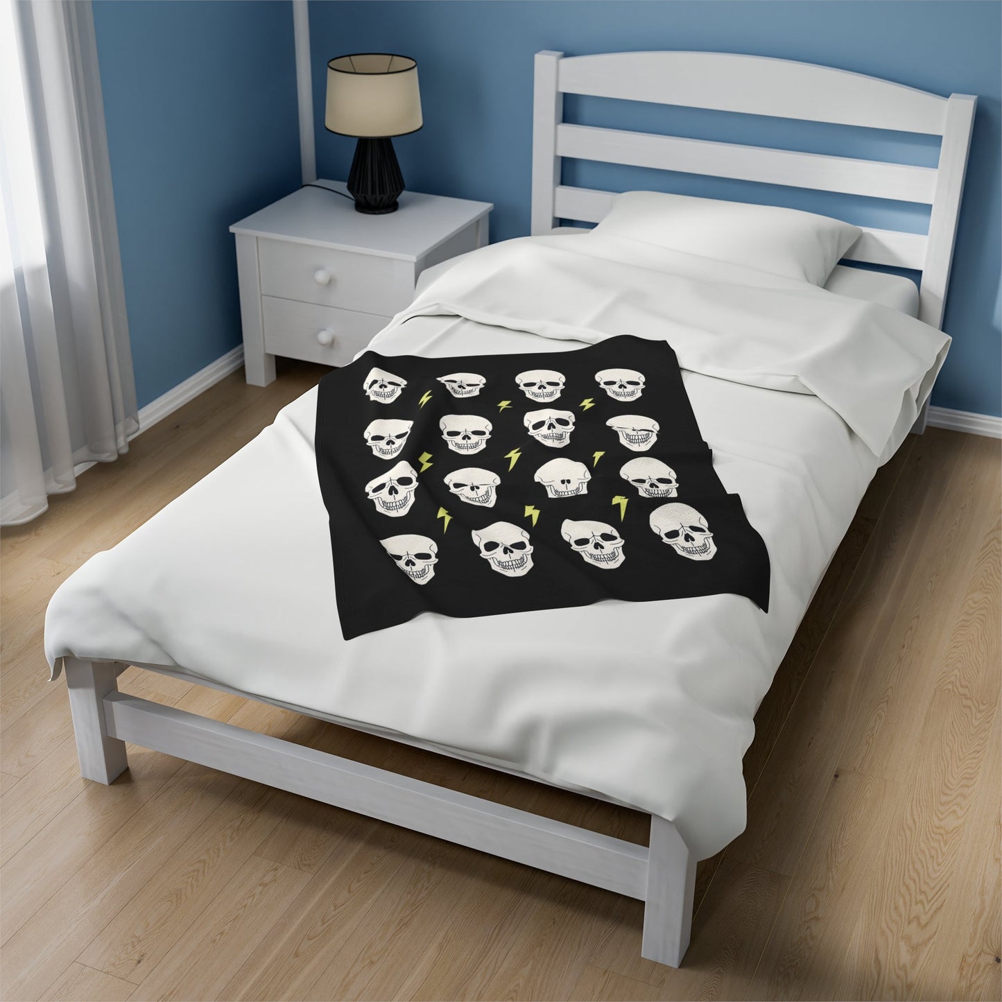Plush Gothic Skeleton Throw Blanket