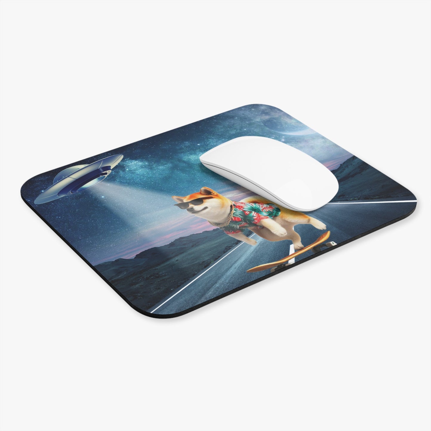 Alien Kidnapping Desk Mat