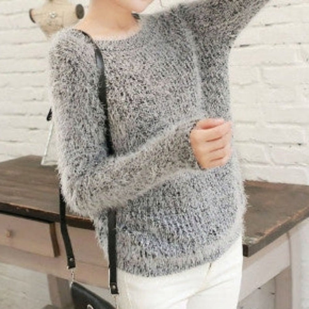 Soft Dreamy Women's Sweater Short