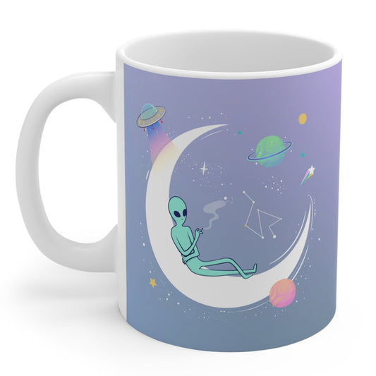 11oz Purple Alien Mug - A Cool and Spooky Drinkware