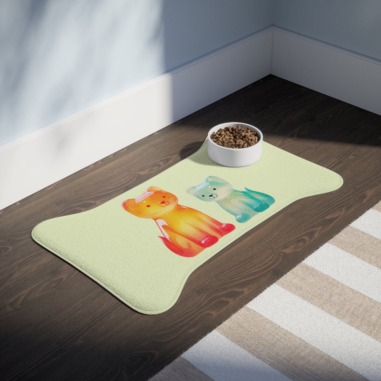 Pet Feeding Mats in 3 Different Sizes Featuring Gummy Dogs Design