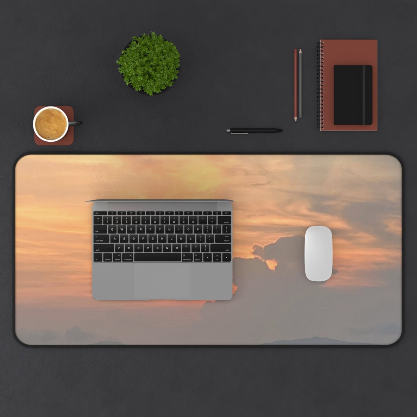 Horizon Golden Desk Mat