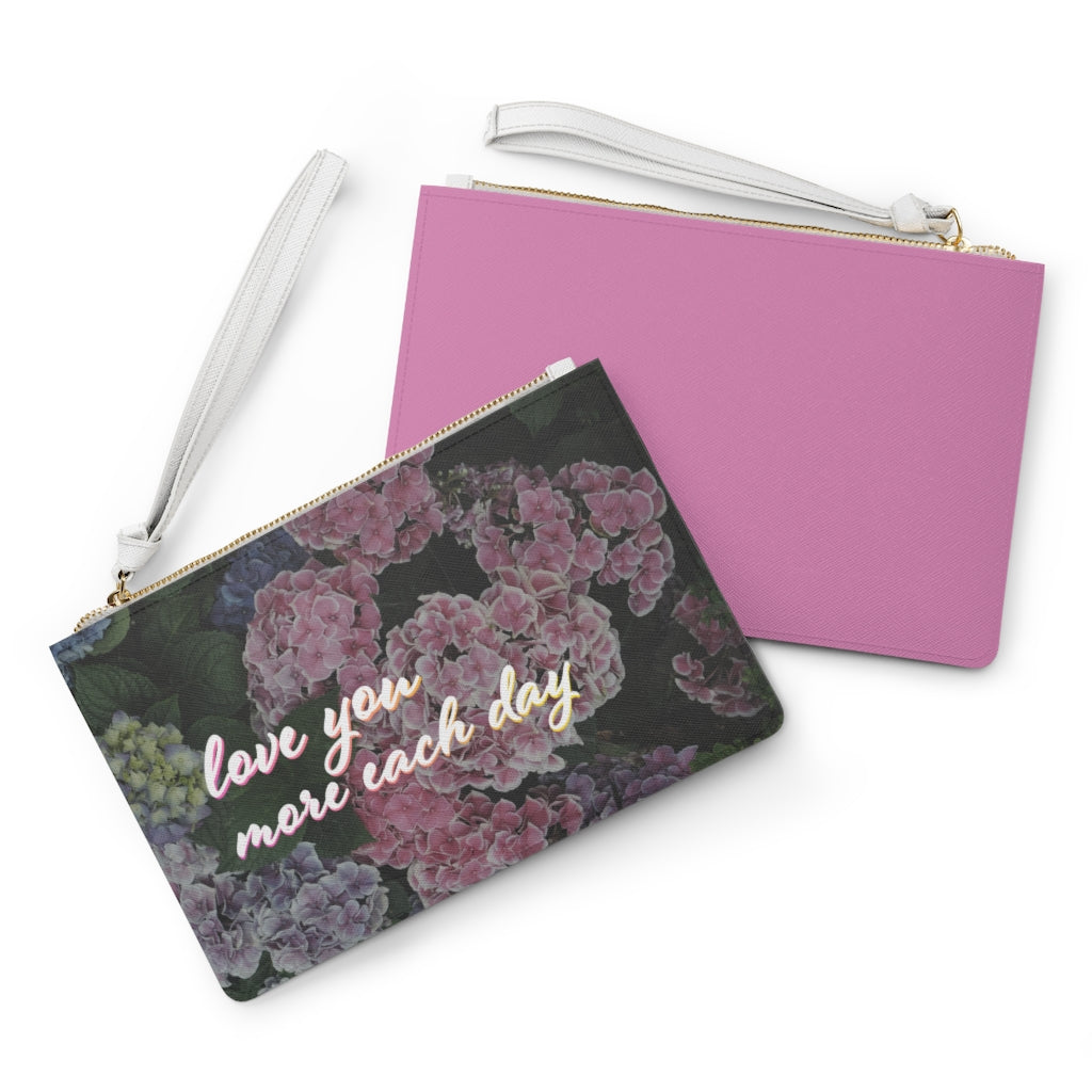 Floral Vegan Clutch Bag with Zipper Closure and Sweet Design