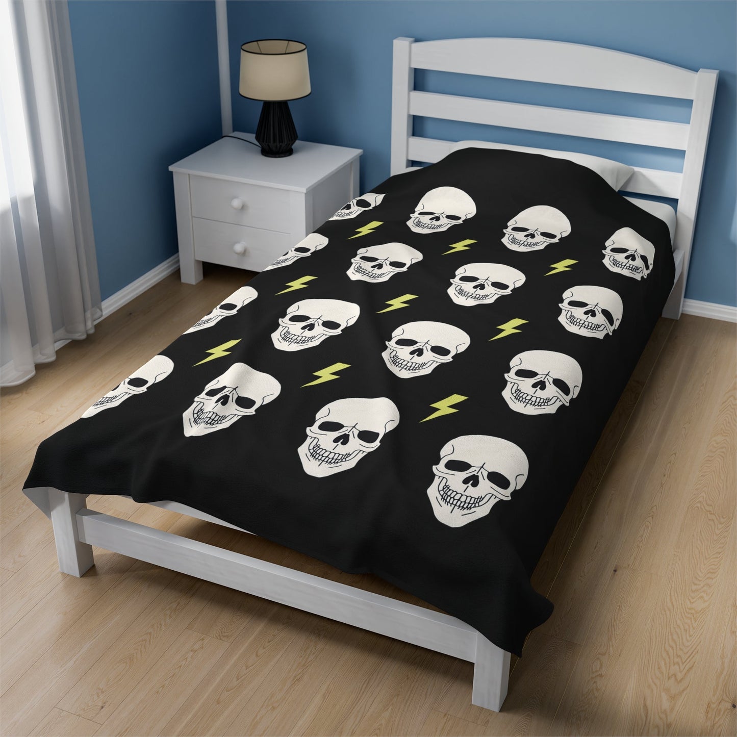 Plush Gothic Skeleton Throw Blanket