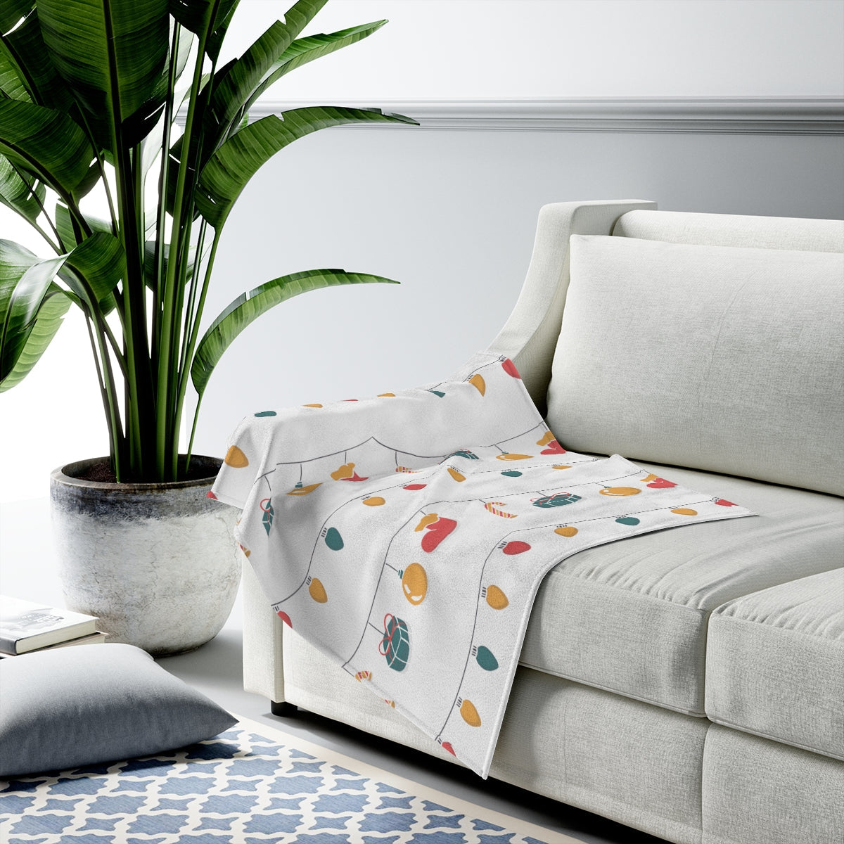 Plush Throw Blanket with Festive Holiday Lights