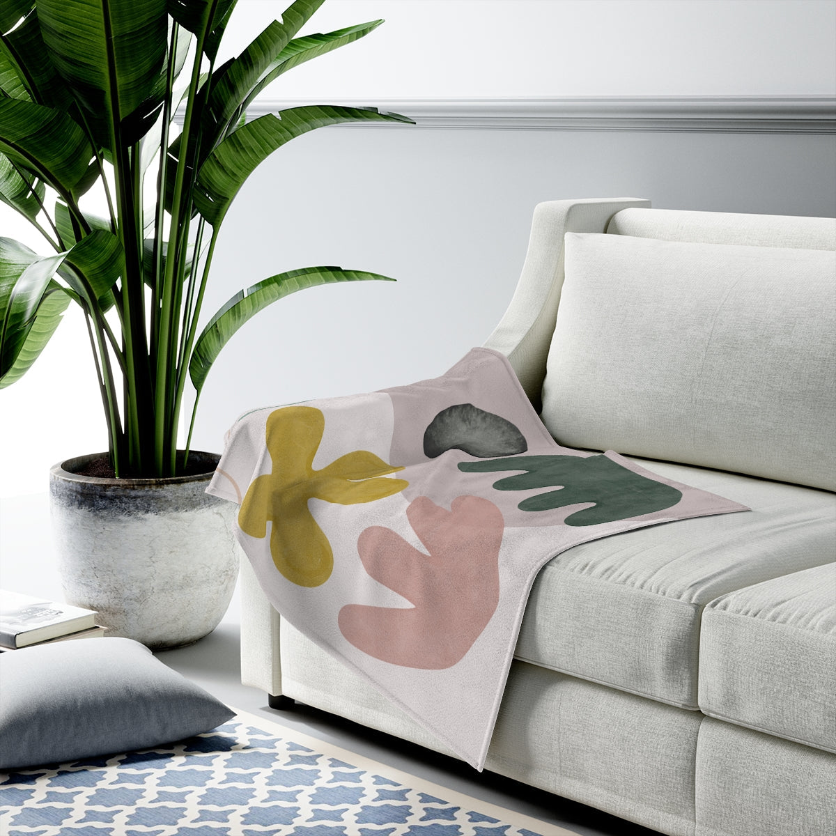 Plush Throw with Geometric Patterns