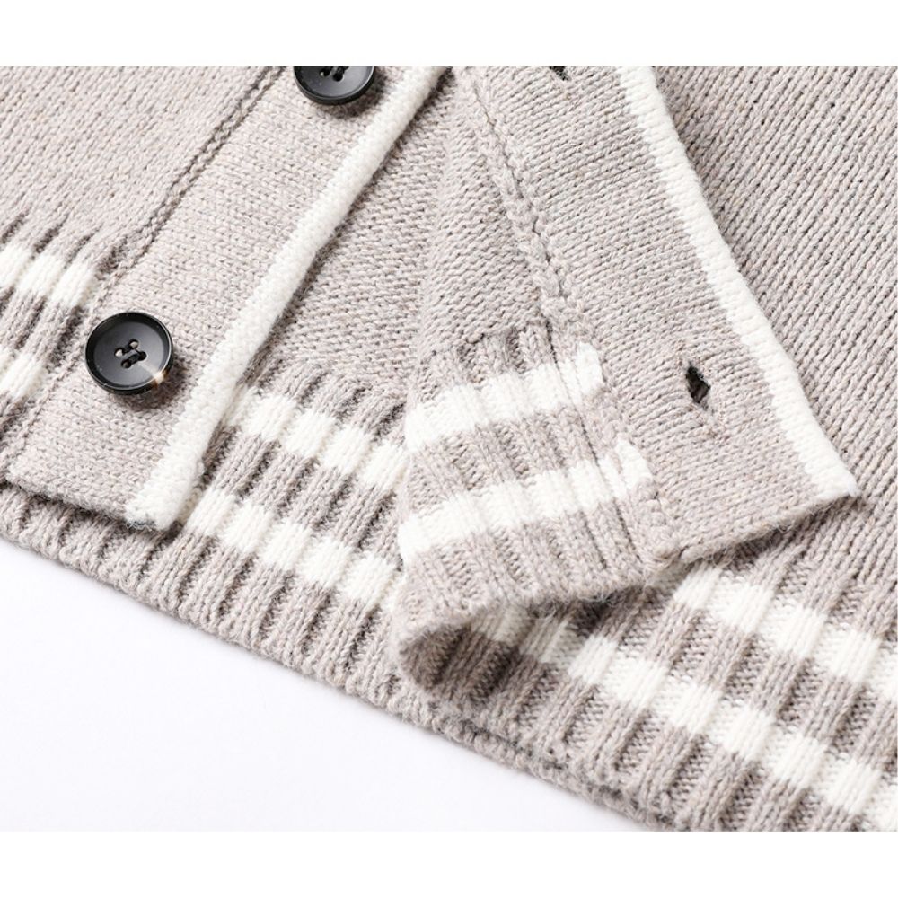 Men's Sweater with Crossed Elbow Patch and V-Neckline