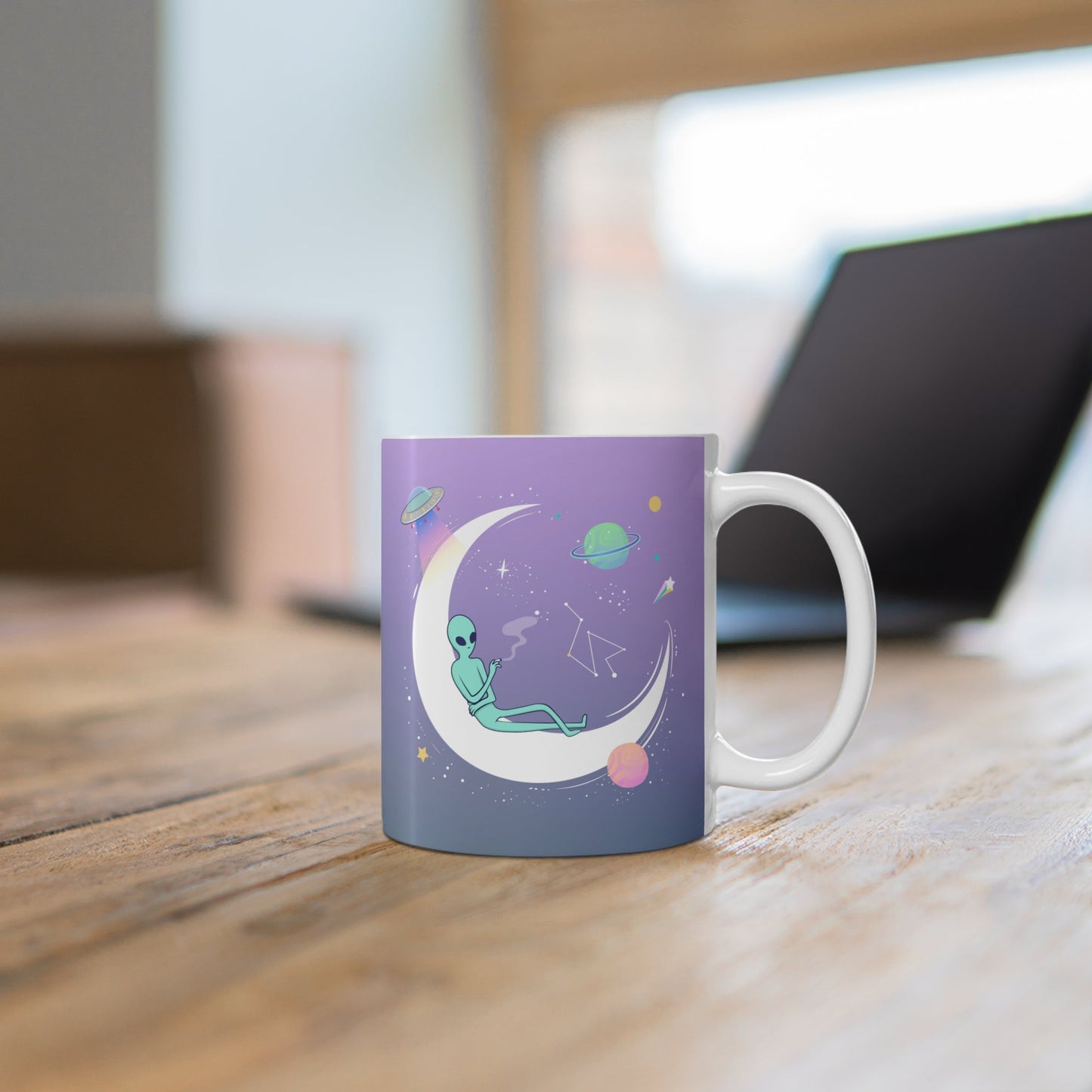 11oz Purple Alien Mug - A Cool and Spooky Drinkware