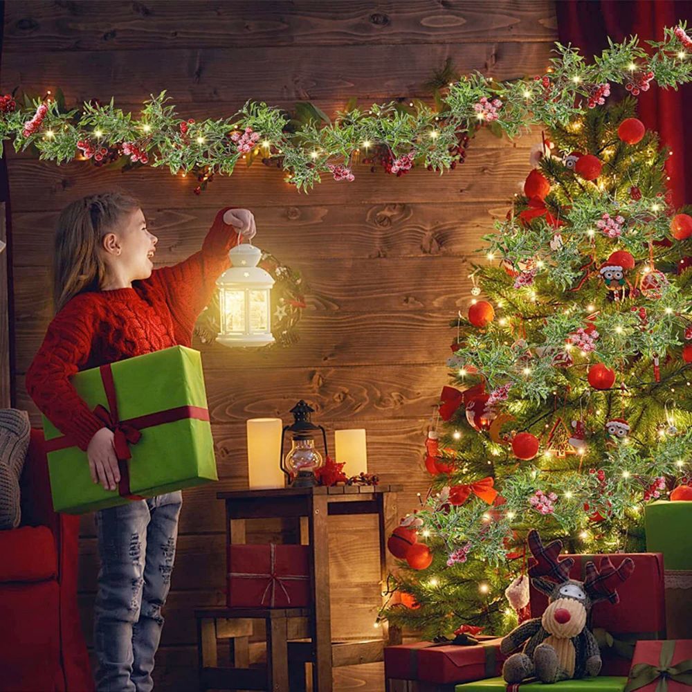 Lighted Festive Red Berry Garland Decoration for the Holidays