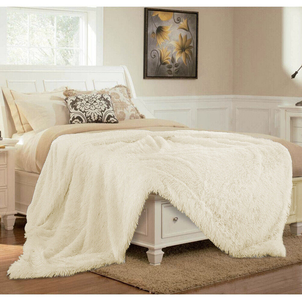 Cozy Faux Fur Blanket for Ultimate Comfort