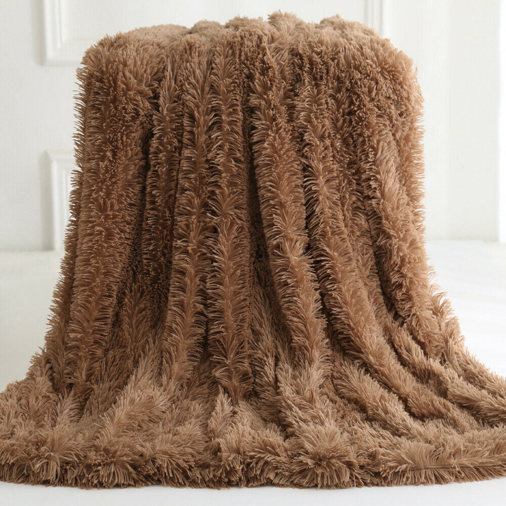 Cozy Faux Fur Blanket for Ultimate Comfort