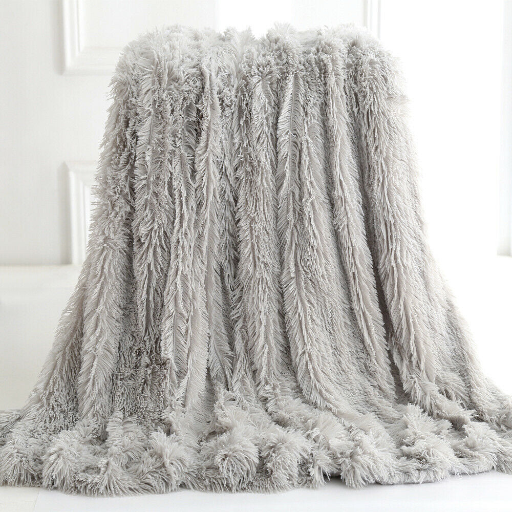 Cozy Faux Fur Blanket for Ultimate Comfort